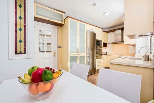 Three-bedroom Apartment With Terrace Emma