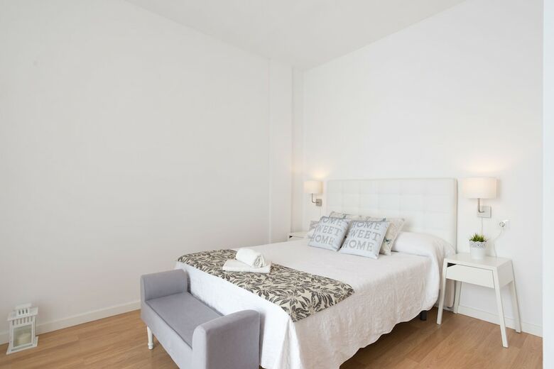 Teatro Plaza Apartments