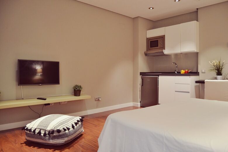 Apartamentos Plaza Del Obispo