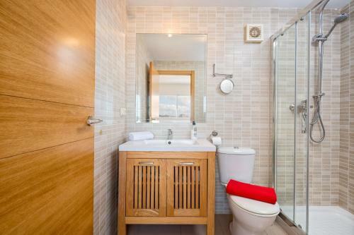 One-bedroom Holiday Apartment Farola