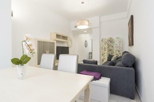 Urbe10 Tomas Heredia 3 Bedroom Apartment