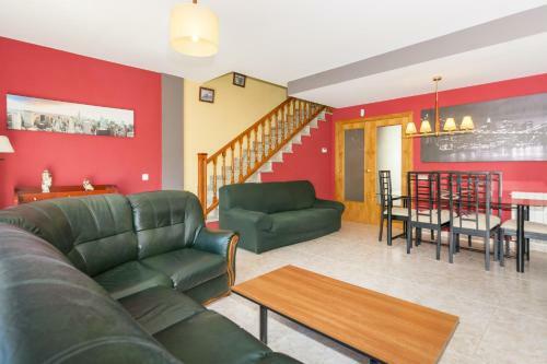Homeholidaysrentals Coral