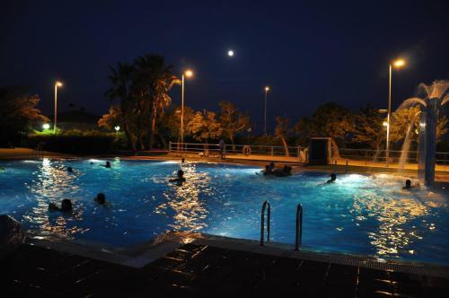 Camping Sunissim El Pla De Mar By Locatour