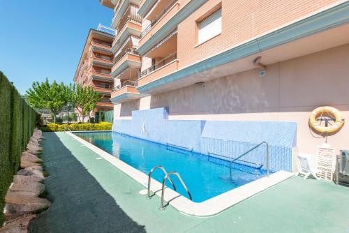 Ref. 190. Apart. Avenida