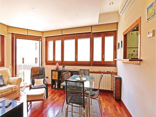 Three-bedroom Holiday Home In Malgrat De Mar