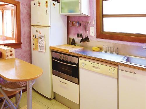 Three-bedroom Holiday Home In Malgrat De Mar