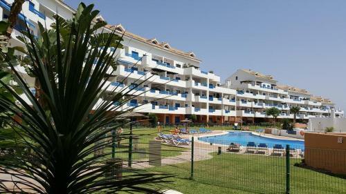 Apartamento Duquesa Suite And Golf With A Spectacular Sea View