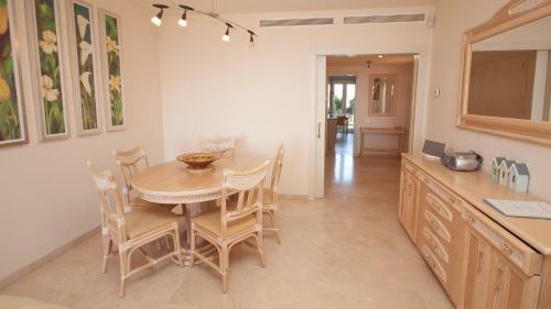 Apartamento Los Granados 812