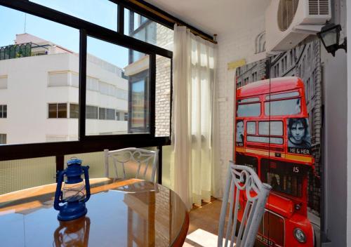 Apartamento Vistas Al Mar, C�ntrico Y Buen Ambiente