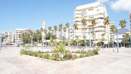 Apartamentos Amazing 10th Floor Views In Marbella Centre