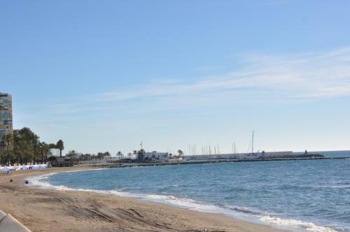 Marbella House Apartamento Duplex 16