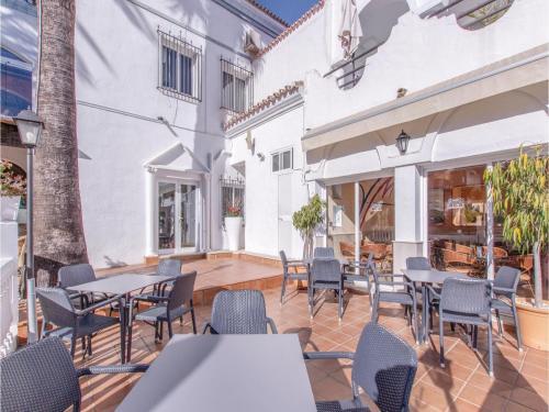 Two-bedroom Holiday Home In Las Chapas Marbella