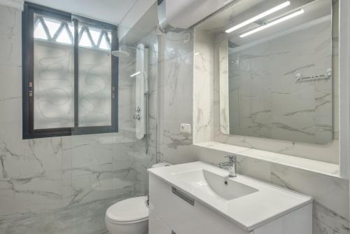 Apartamento 2 Bedroom With Great Views In Puerto Banus