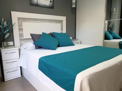 Modern Renovated One Bed Apartment In Edificio Apolo Marbella Center