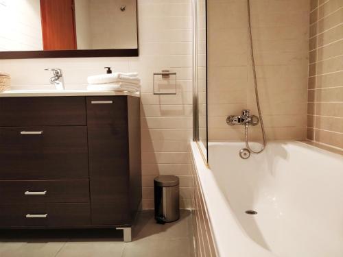 Mazi Apartments Vogue
