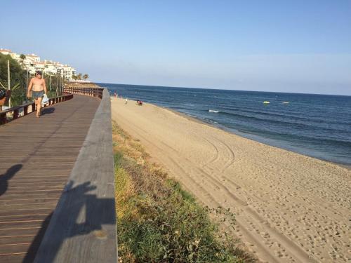 Apartamentos Sea And Sun Next To The Beach