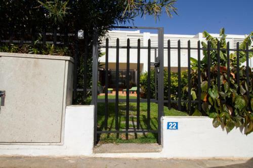 Flatguest Pr Beach - Terrace + Garden + 24h