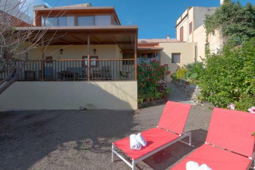 Casa Jard�n De Moya