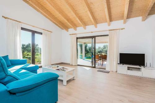 Muro Villa Sleeps 6 Air Con Wifi