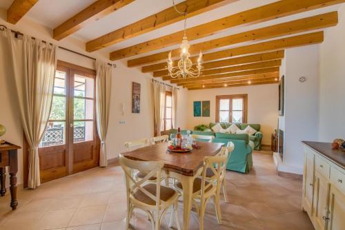 Muro Villa Sleeps 7 Pool Wifi