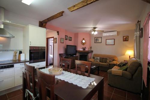 Villa Puente Viejo Spainsunrentals 1041
