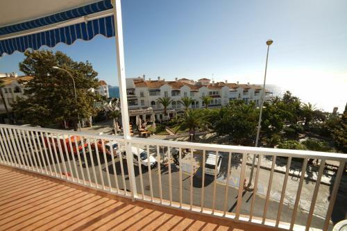 Apartamento Edf. Delf�n 2�2