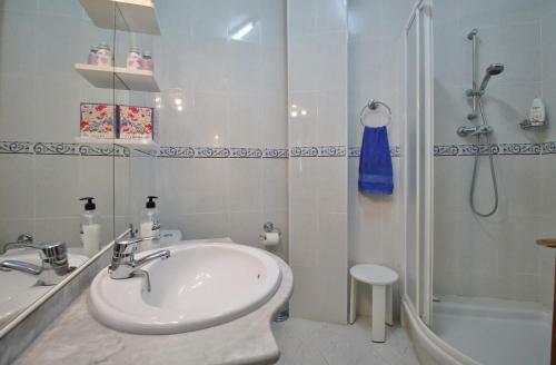 Apartment Candace Spainsunrentals 1019