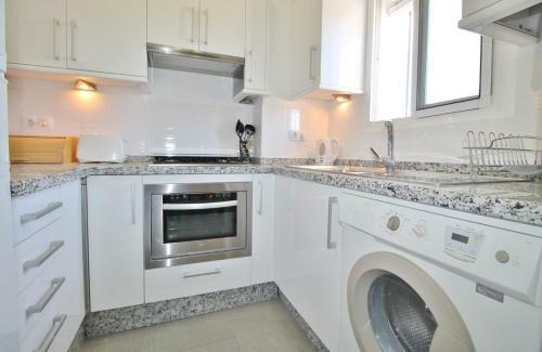 Apartment Candace Spainsunrentals 1019