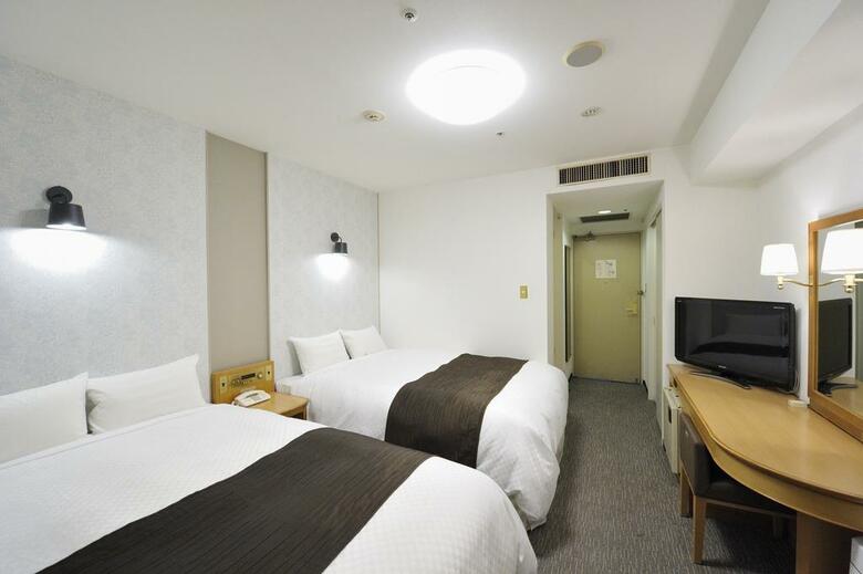 Hotel Court Shinyokohama