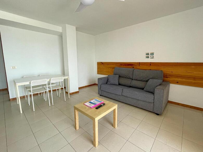 Apartamentos Oropesa Primera L�nea 3000