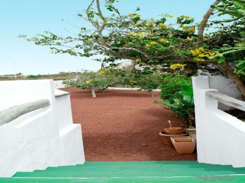 Orzola Villa Sleeps 4 Wifi