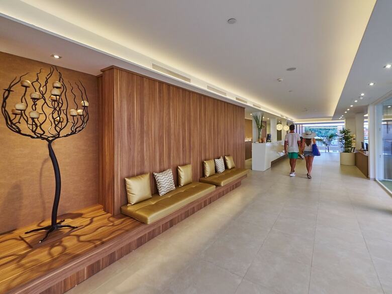Hotel Bq Bulevar Peguera- Adults Only