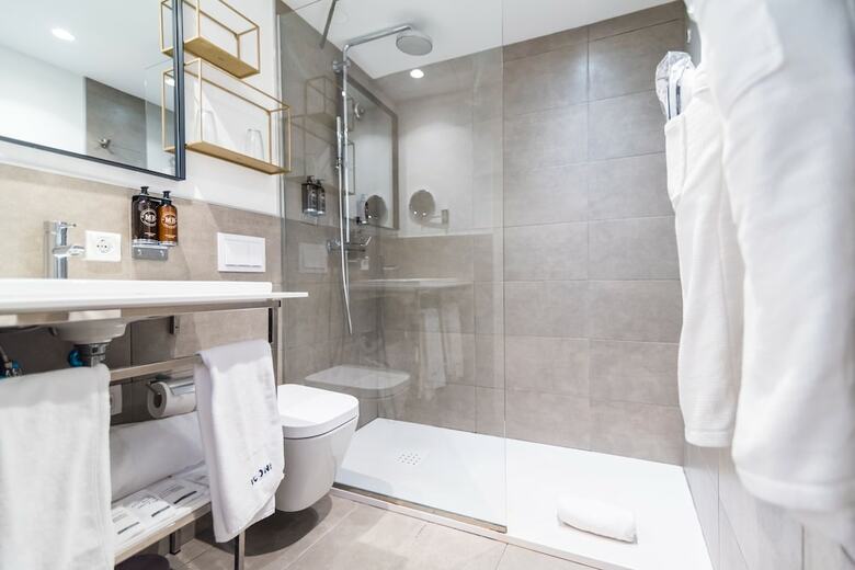 Hotel Icon Roset� By Petit Palace