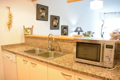 Apart. Green Mar 302