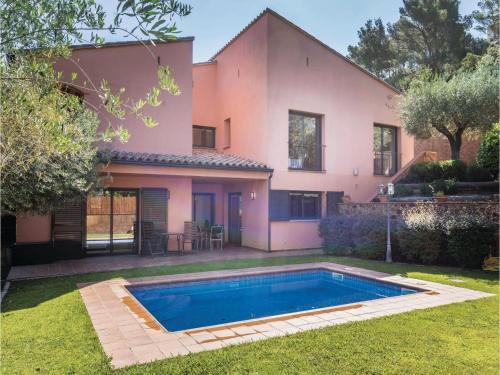 Four-bedroom Holiday Home In Pals