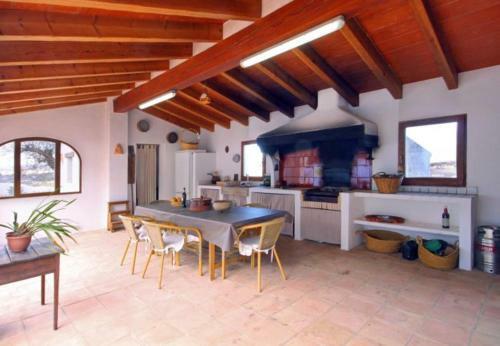Paratella Villa Sleeps 8 Pool