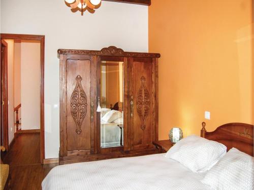 Two-bedroom Holiday Home In Parres De Llanes