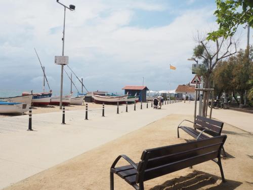 Apartamento Ref. 238. Acogedor Y Moderno Piso En Pineda De Mar