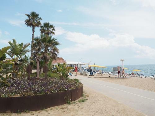 Apartamento Ref. 223. Maritimo II