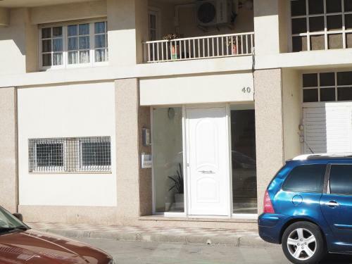 Apartamento Con Terraza En Pineda De Mar.