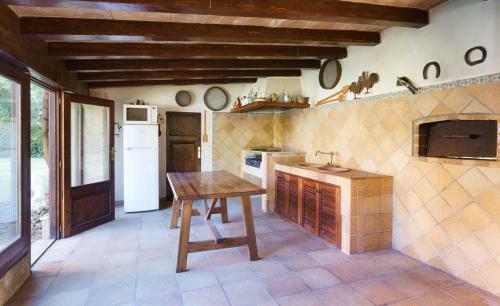 Palmanyola Villa Sleeps 7 Pool Air Con Wifi