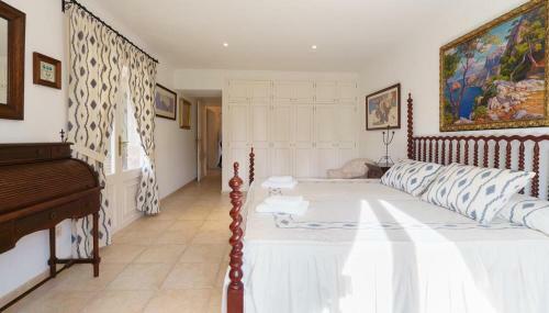 Palmanyola Villa Sleeps 7 Pool Air Con Wifi