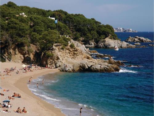 Four-bedroom Holiday Home In Platja D'aro