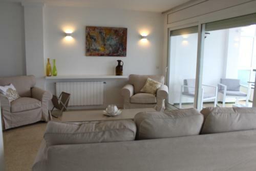 Beautiful Apartment With Large Terrace