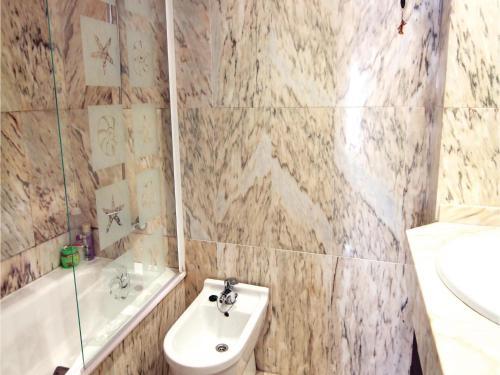 Two-bedroom Apartment In Platja D'aro