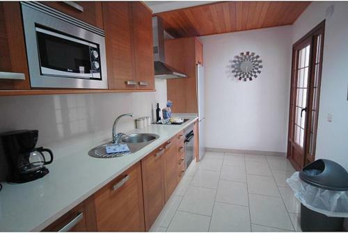 Villa 43 Sea Views, Pool,games,hot Tub, Office With Computer+ Wifi