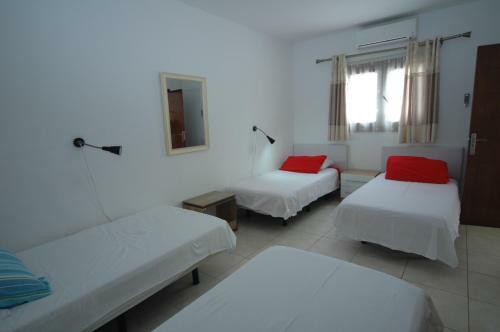 Villa 43 Sea Views, Pool,games,hot Tub, Office With Computer+ Wifi