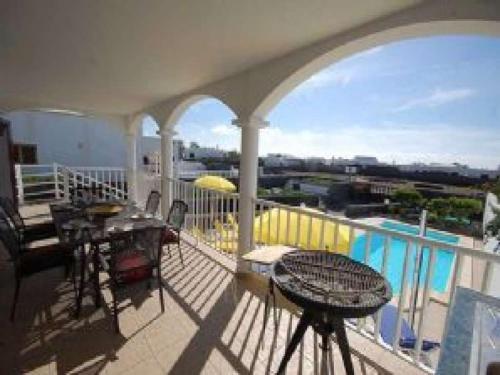 Playa Blanca Villa Sleeps 12 Pool Wifi