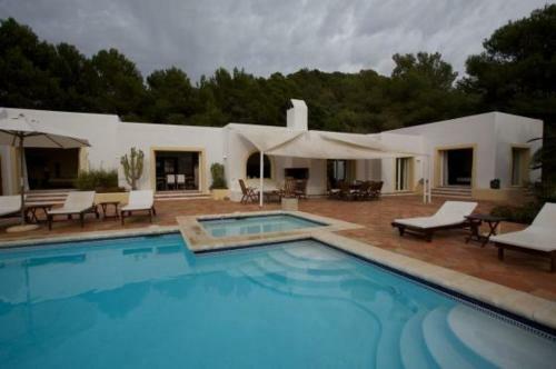 Playa D'en Bossa Villa Sleeps 10 Pool Air Con Wifi