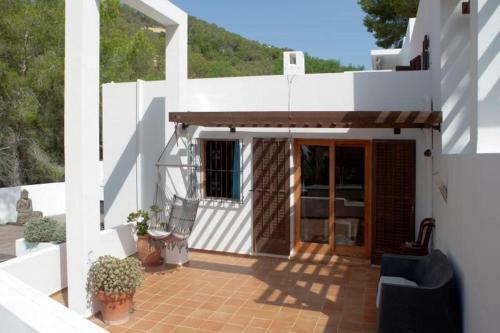 Playa D'en Bossa Villa Sleeps 8 Pool Air Con Wifi